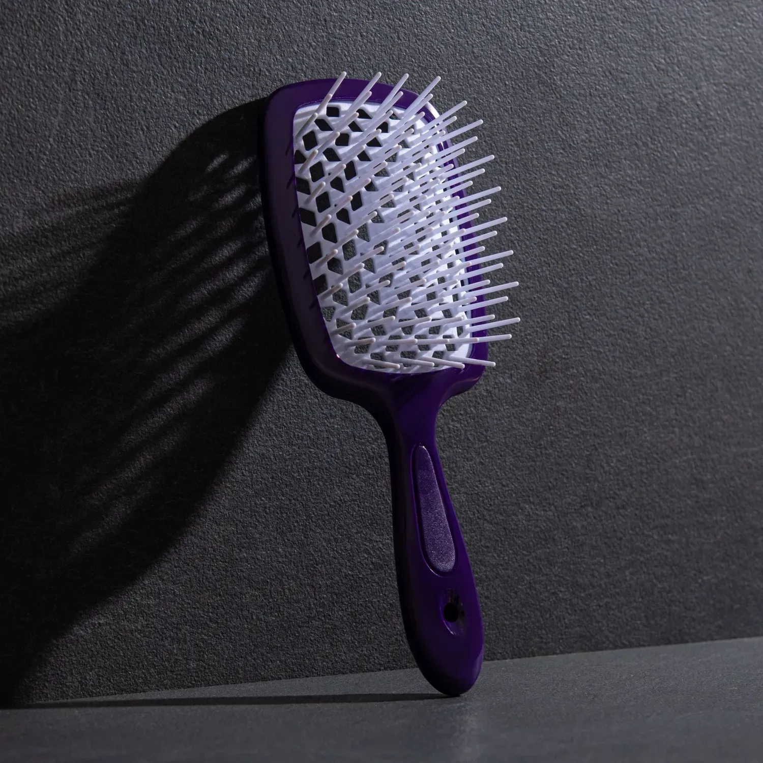 Щітка Hollow Comb Superbrush Plus Dark Purple-White, вигляд збоку