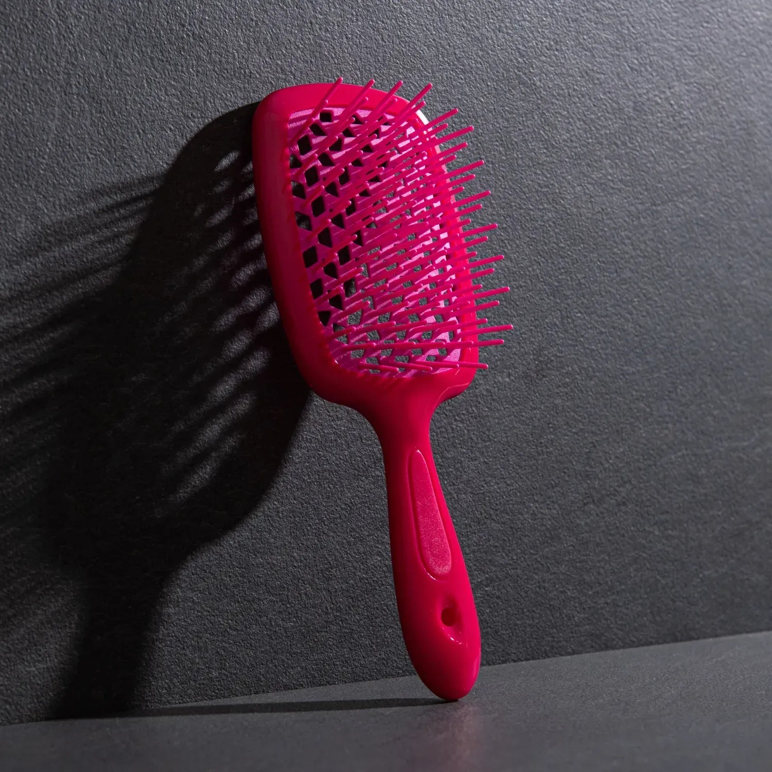 Щётка для волос Hollow Comb Superbrush Plus Pink, распутывание прядей