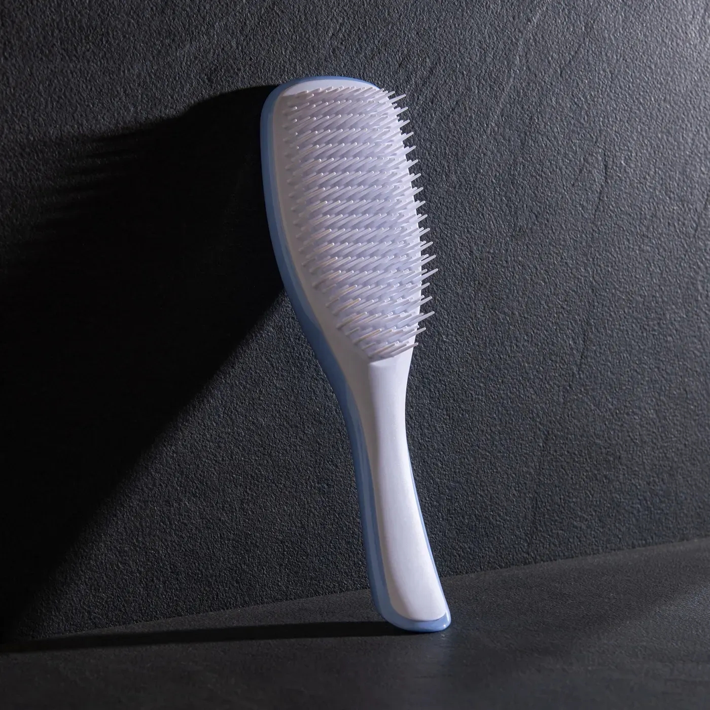 Щётка Hair Comb Wet Detangling Hair Brush Blue-White, вид зубцов